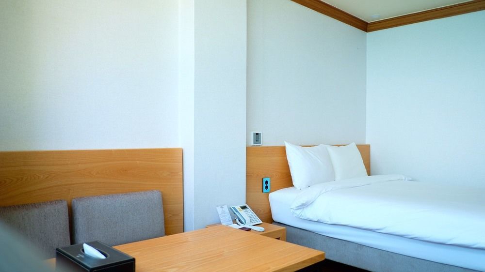 Dawn Beach Hotel ปูซาน ภายนอก รูปภาพ