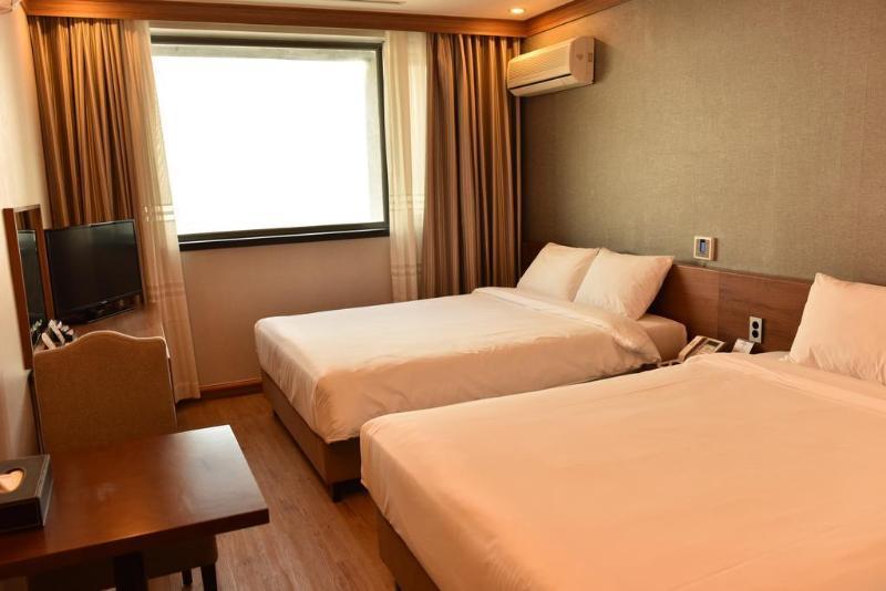 Dawn Beach Hotel ปูซาน ภายนอก รูปภาพ