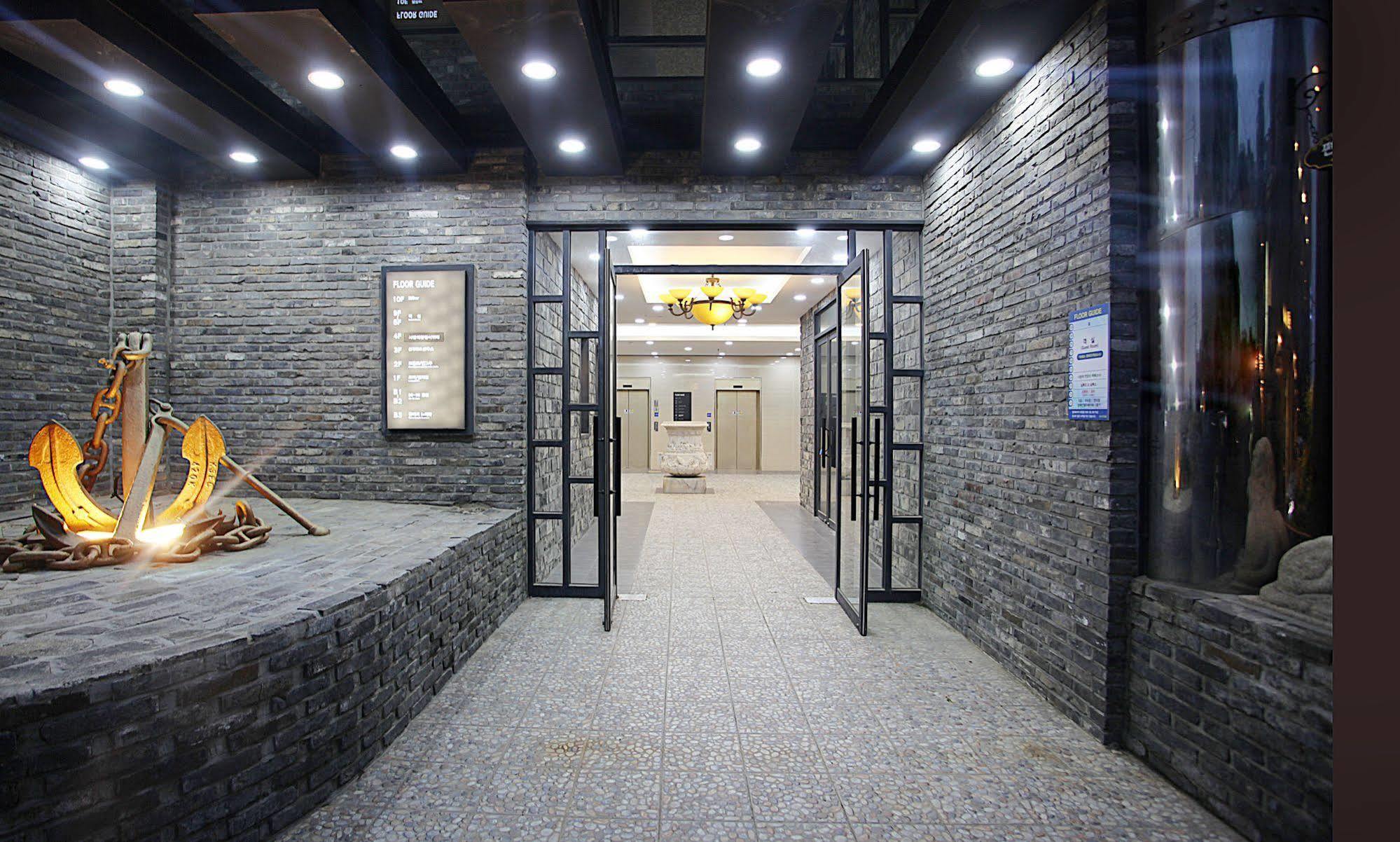 Dawn Beach Hotel ปูซาน ภายนอก รูปภาพ