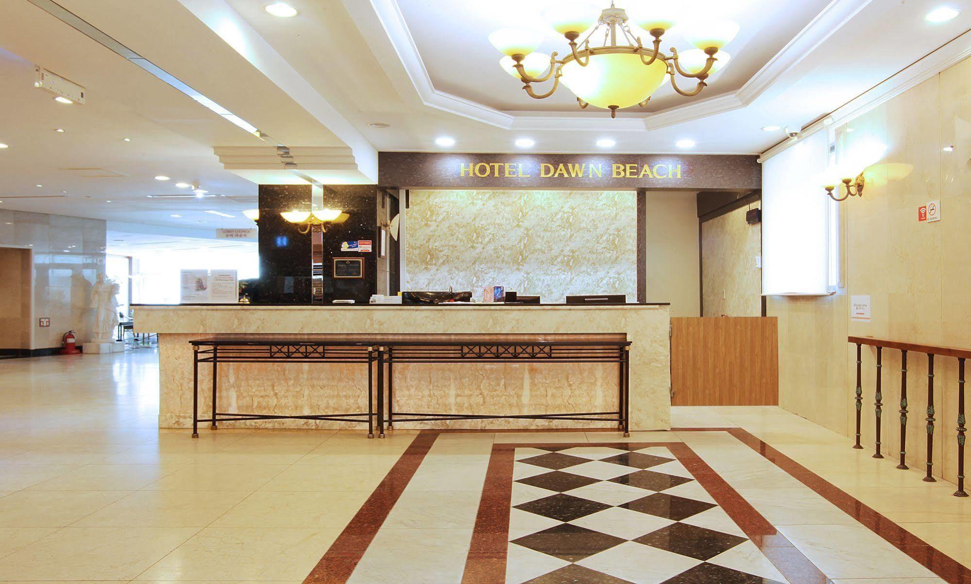 Dawn Beach Hotel ปูซาน ภายนอก รูปภาพ